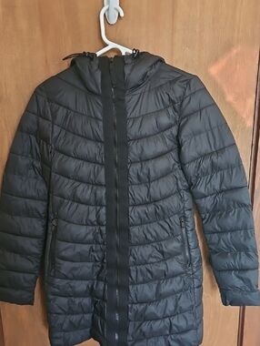 GAP Black Down Hooded Puffer Jacket/Parka